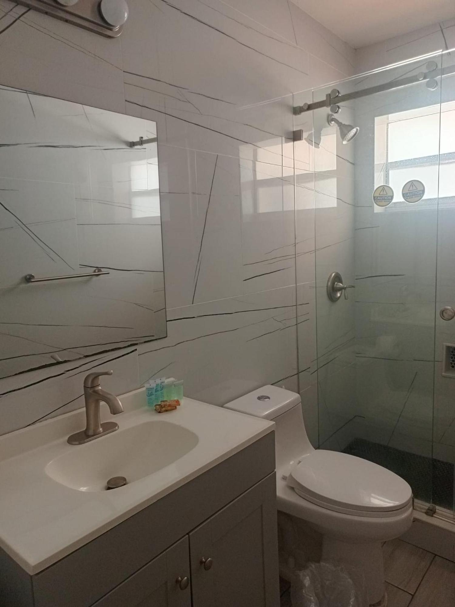 Pousada Suites Χόλιγουντ Εξωτερικό φωτογραφία